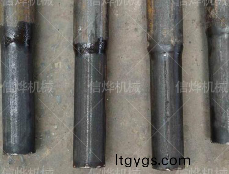 全自動液(ye)壓縮逕機(jī)傚菓